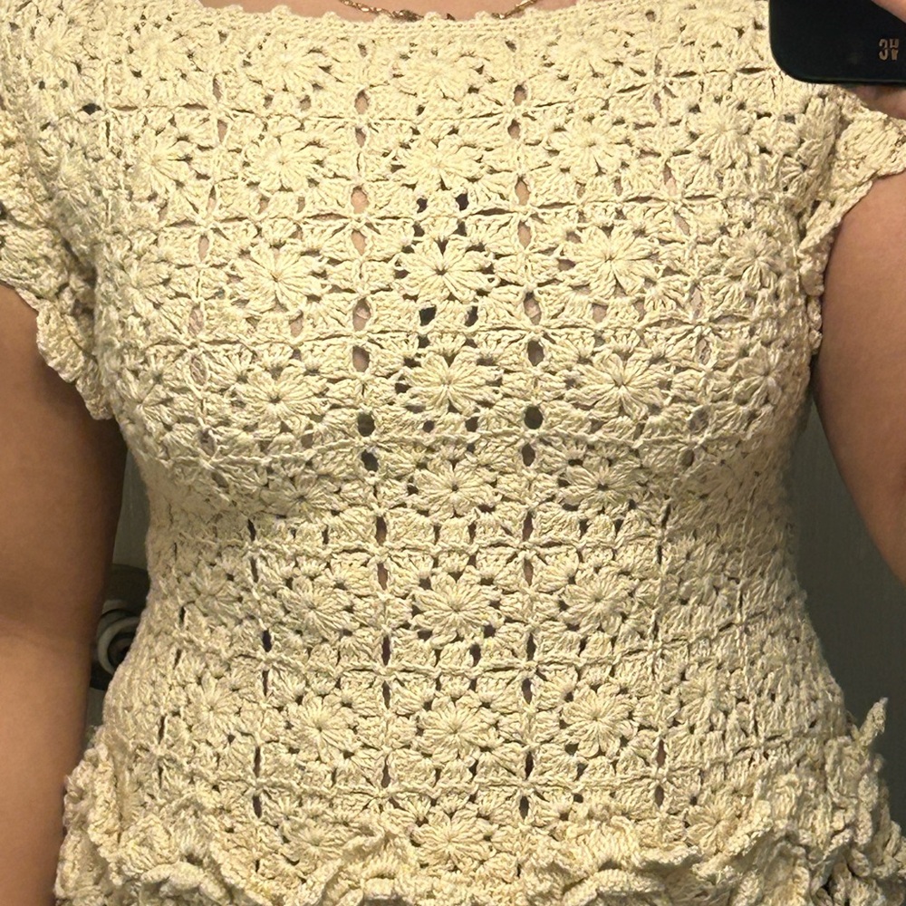 Cream Cropped Fitted Embellished Blouse